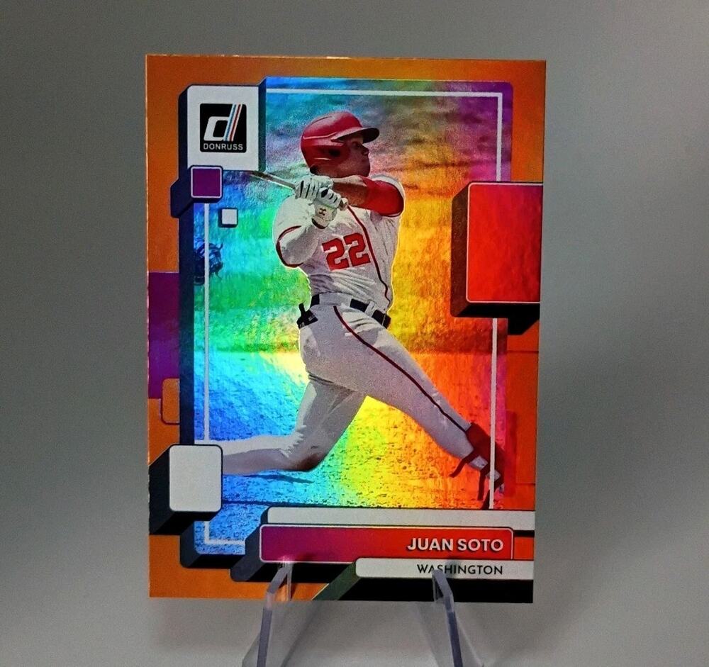 2022 Panini Donruss Baseball Juan Soto ORANGE HOLO FOIL #225